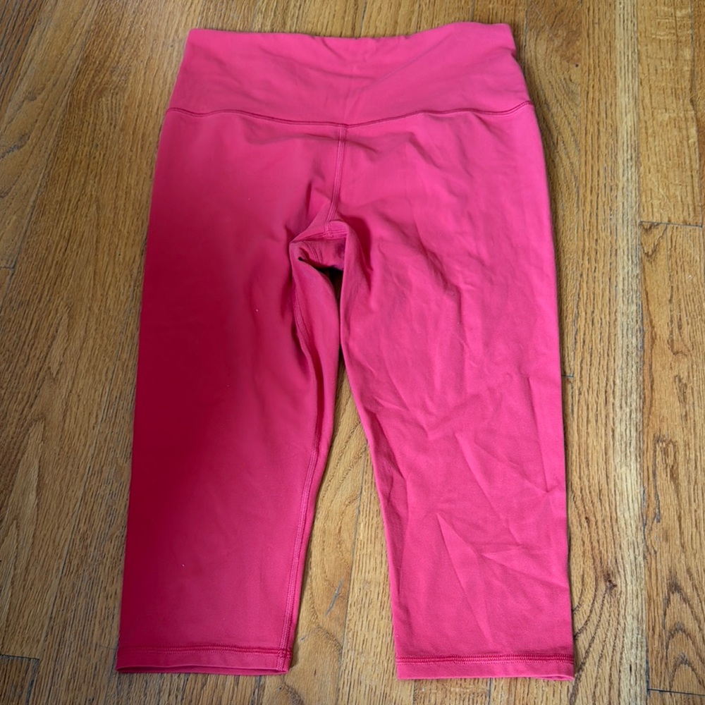 Athleta Pink Leggings Capri-Length Stretchy Workout Wear